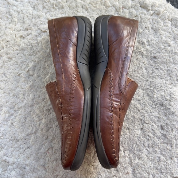 Walking Cradles Elite Brown Leather Slip On ELITE TIPPY Square Toed Loafers - Picture 4 of 14